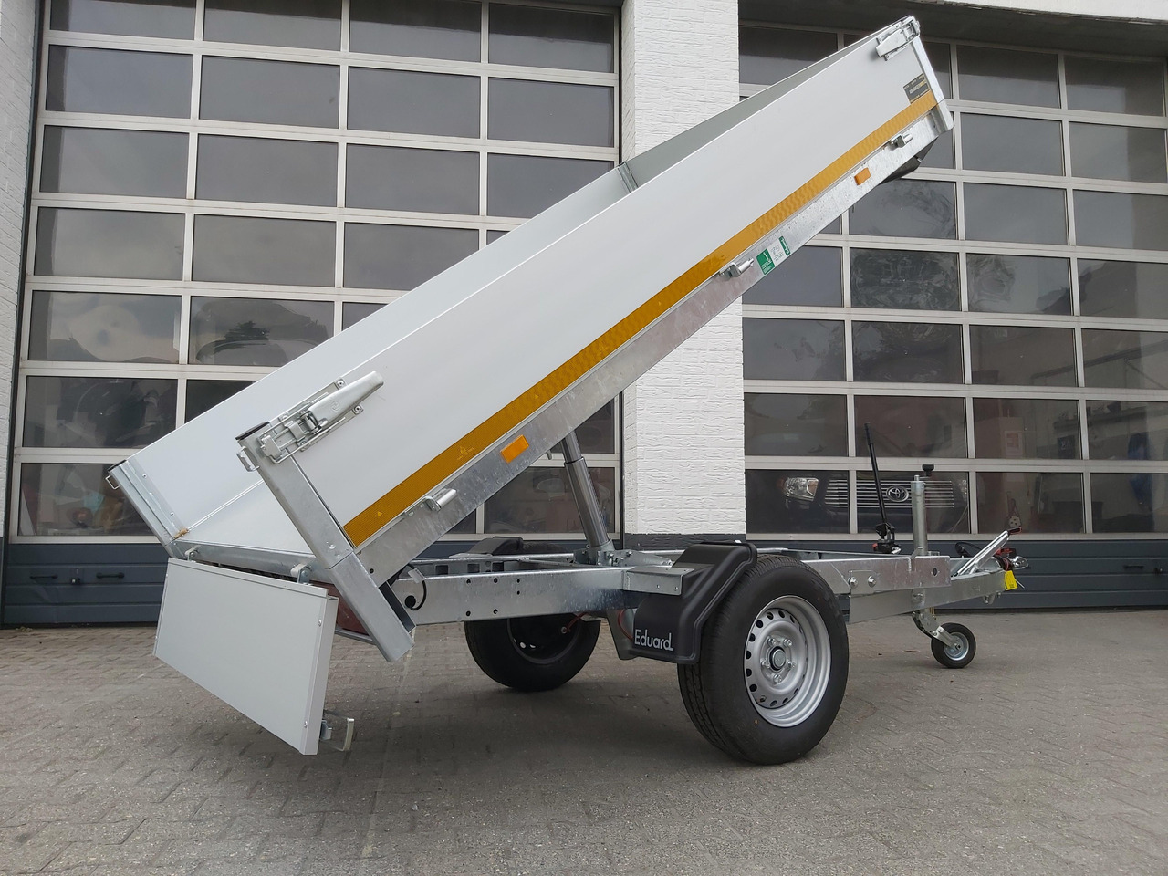 Самосвальный прицеп Heck Kipper 260x150x30cm Lfh: 72cm (S) 1500kg: фото 11 Самосвальный прицеп Heck Kipper 260x150x30cm Lfh: 72cm (S) 1500kg: фото 11