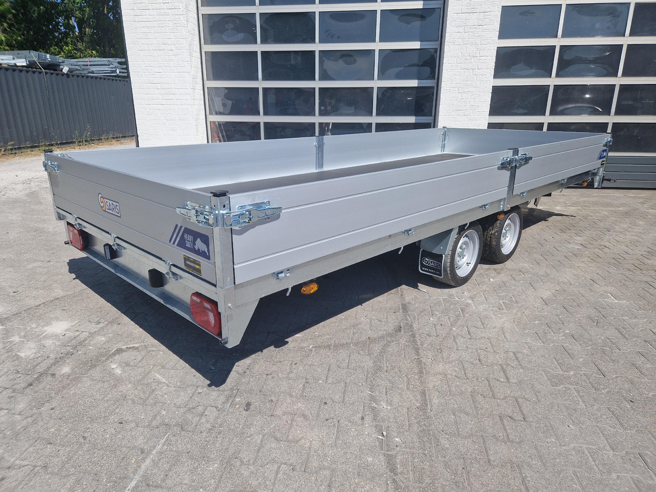 Прицеп бортовой/ Платформа Saris PL HD 506 204 3500 2 506x204x35cm heavy duty LED Beleuchtung (XXL) Modell 2023: фото 14 Прицеп бортовой/ Платформа Saris PL HD 506 204 3500 2 506x204x35cm heavy duty LED Beleuchtung (XXL) Modell 2023: фото 14