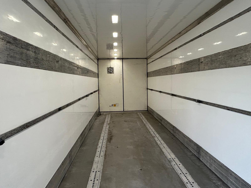 Тягач Scania R450: фото 14