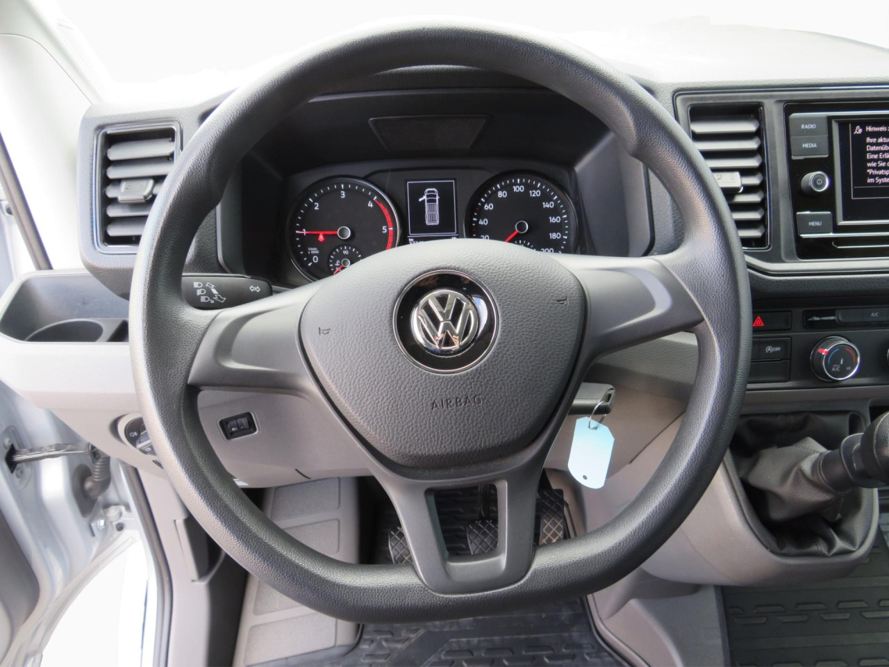 VOLKSWAGEN Crafter 35 L4H3 Doka Kasten Klima AHK Navi ZV - Цельнометаллический фургон, Грузопассажирский фургон: фото 2 VOLKSWAGEN Crafter 35 L4H3 Doka Kasten Klima AHK Navi ZV - Цельнометаллический фургон, Грузопассажирский фургон: фото 2