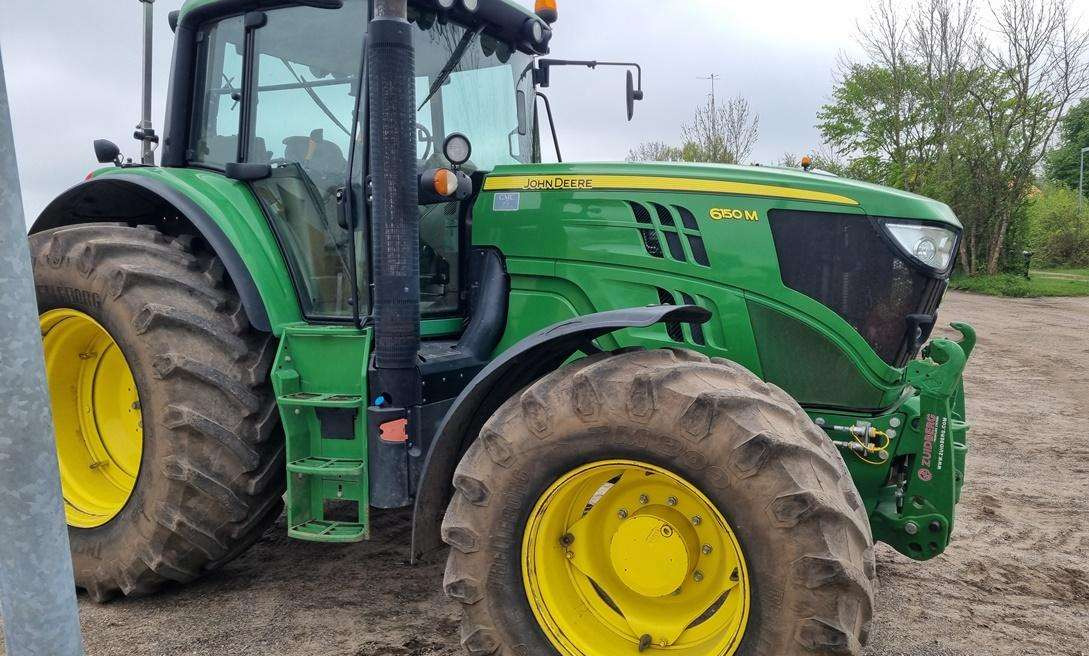 John Deere 6150M - Трактор: фото 4 John Deere 6150M - Трактор: фото 4