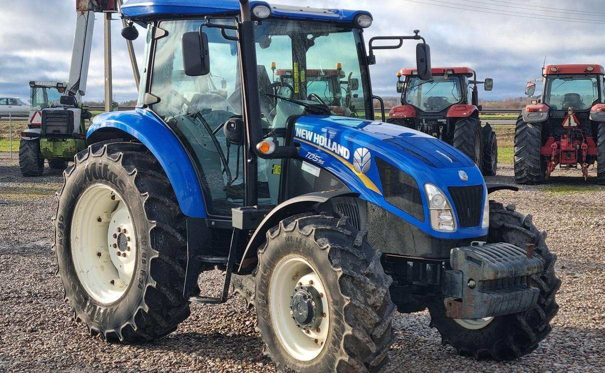 New Holland TD 5.95 - Трактор: фото 3 New Holland TD 5.95 - Трактор: фото 3