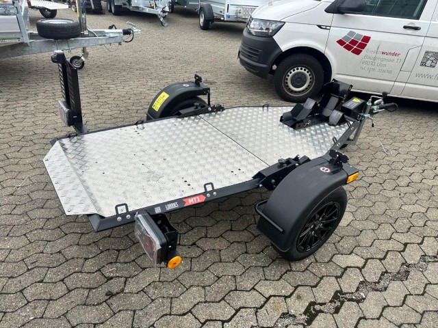 Lorries Motorradanhänger MT-1, 0,75 to. 245 x 99 cm, Alu-Felgen - Прицеп для мотоцикла: фото 5 Lorries Motorradanhänger MT-1, 0,75 to. 245 x 99 cm, Alu-Felgen - Прицеп для мотоцикла: фото 5