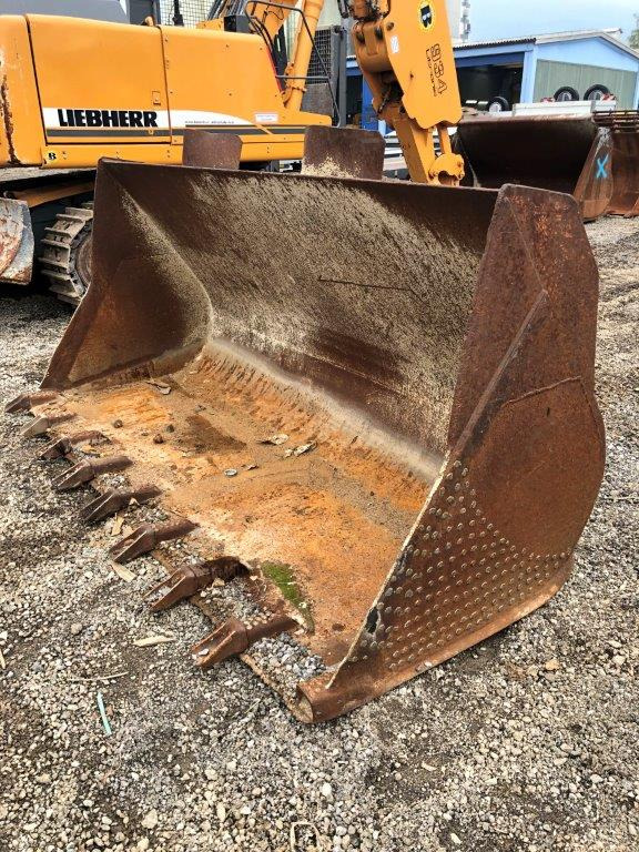 3100 mm - Ковш для погрузчика: фото 4 3100 mm - Ковш для погрузчика: фото 4