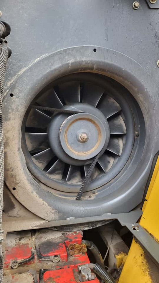 Alternator 20776758 for Volvo L40, L40B, L45, L45B - Генератор для Колёсных погрузчиков: фото 1 Alternator 20776758 for Volvo L40, L40B, L45, L45B - Генератор для Колёсных погрузчиков: фото 1