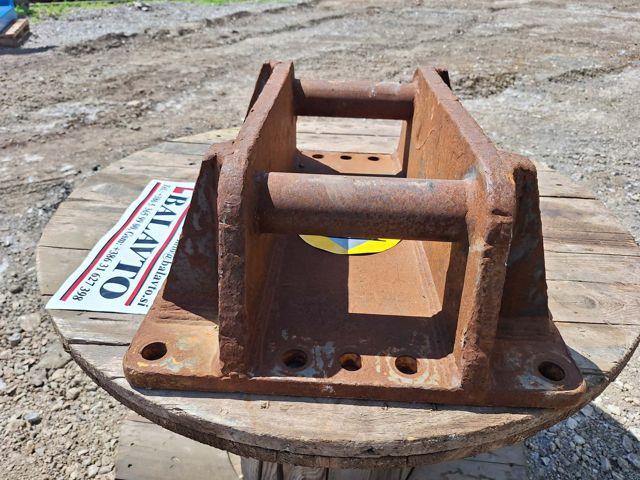 Attachment plate - Сцепное устройство для Строительной техники: фото 4 Attachment plate - Сцепное устройство для Строительной техники: фото 4
