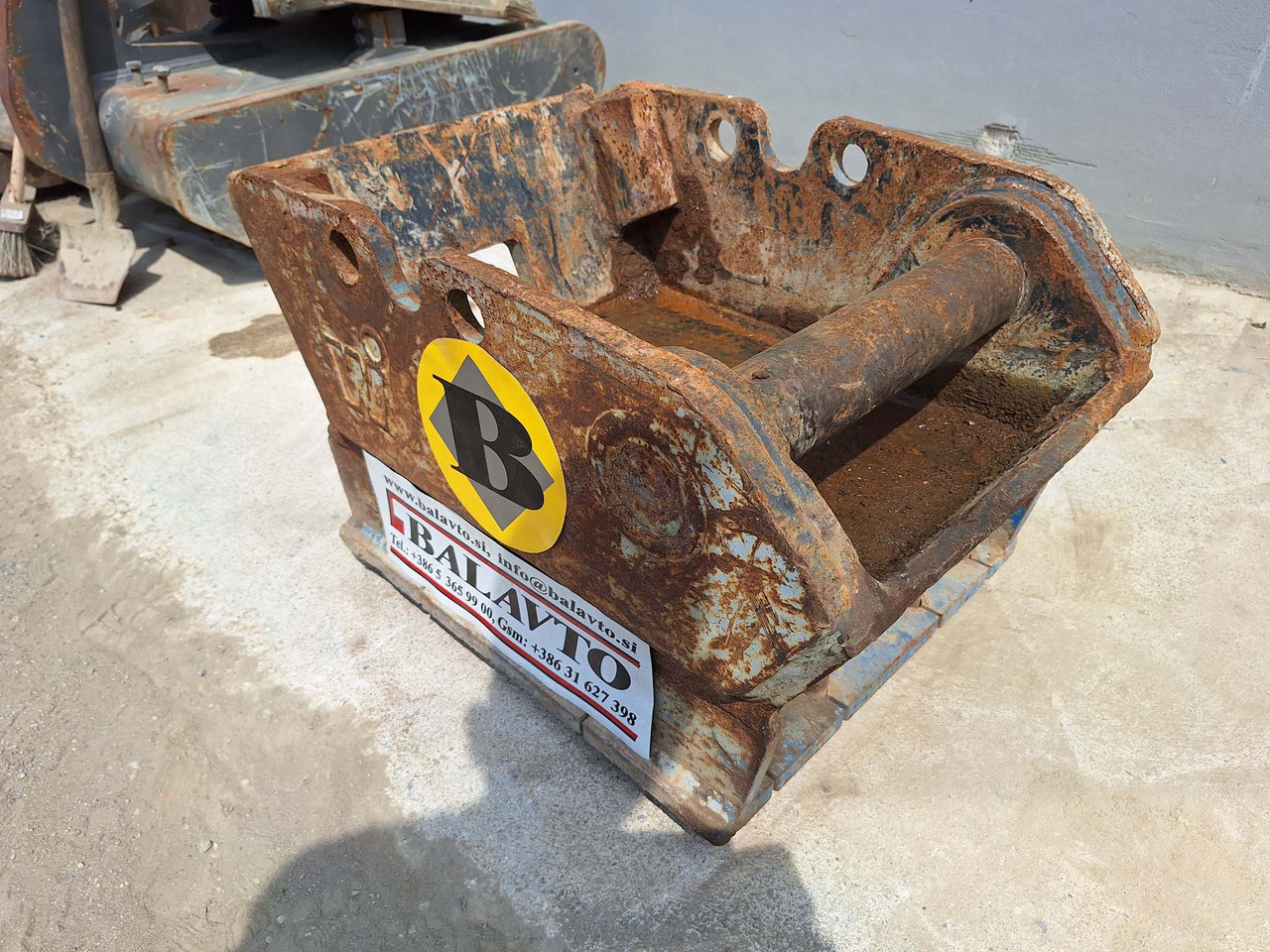 Attachment plate - Сцепное устройство для Строительной техники: фото 4 Attachment plate - Сцепное устройство для Строительной техники: фото 4