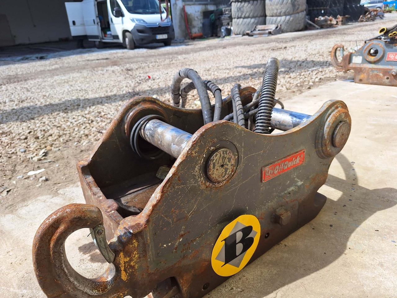 OilQuick quick coupler - Сцепное устройство для Экскаваторов: фото 3 OilQuick quick coupler - Сцепное устройство для Экскаваторов: фото 3