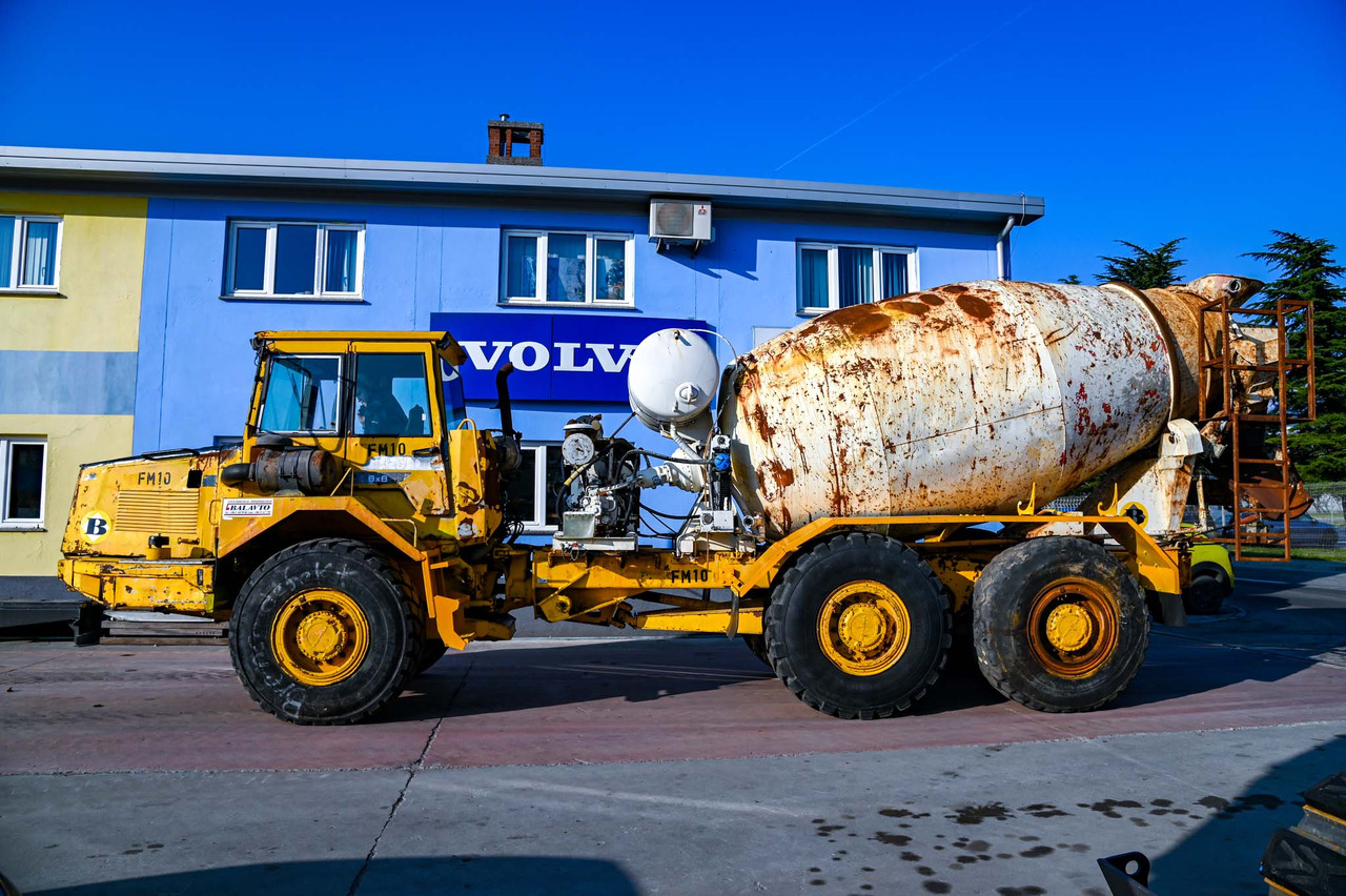 VOLVO A25C 6X6 - Автобетоносмеситель: фото 3 VOLVO A25C 6X6 - Автобетоносмеситель: фото 3