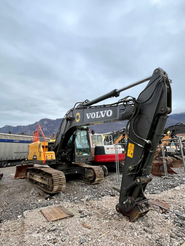 VOLVO EC220ENL - Гусеничный экскаватор: фото 3 VOLVO EC220ENL - Гусеничный экскаватор: фото 3