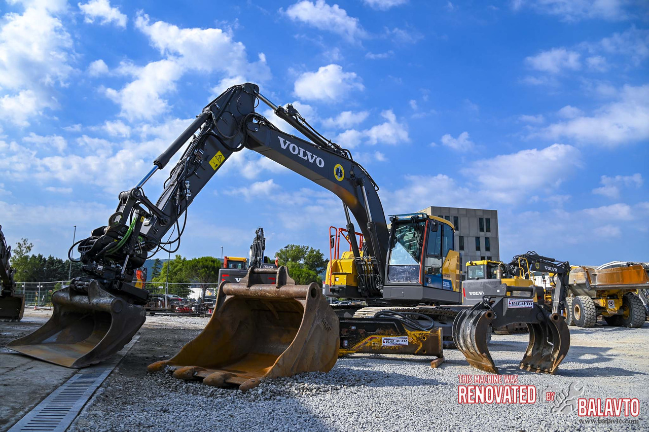 Гусеничный экскаватор VOLVO ECR235EL: фото 1