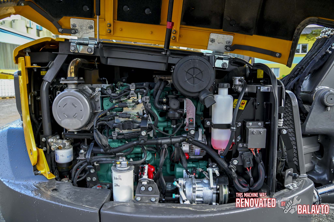 Мини-экскаватор VOLVO ECR88D: фото 45 Мини-экскаватор VOLVO ECR88D: фото 45