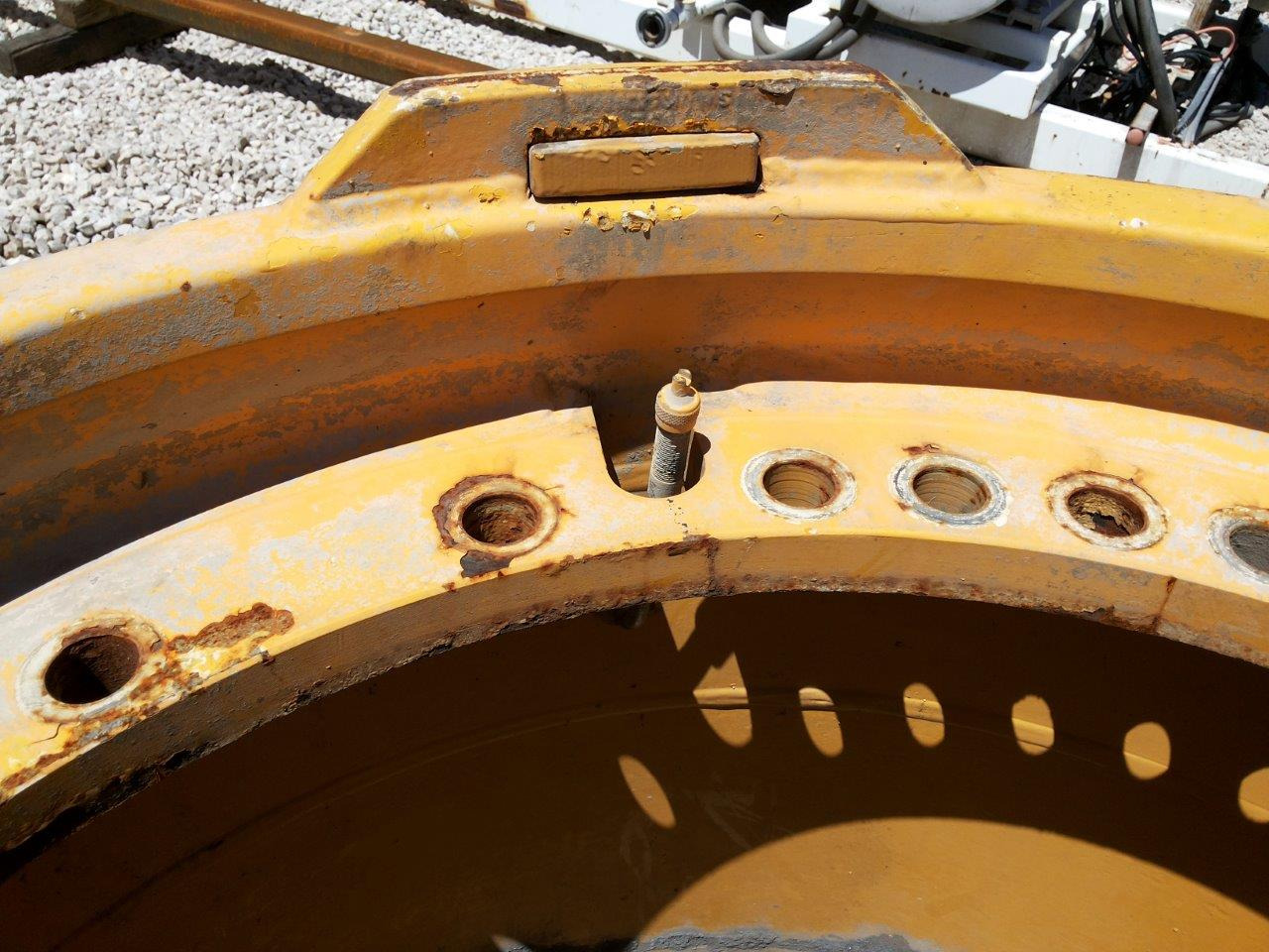 Колесный диск VOLVO L350F: фото 6 Колесный диск VOLVO L350F: фото 6