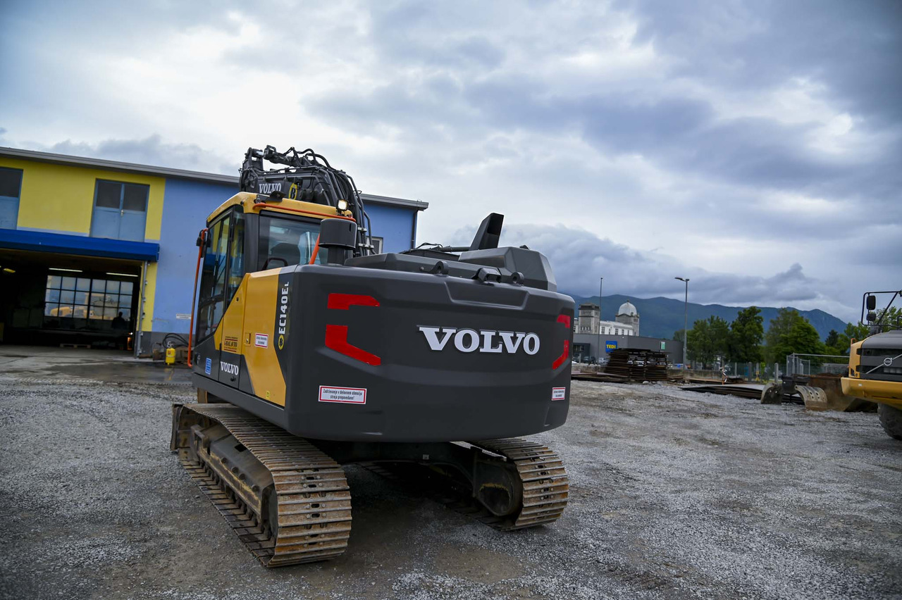 Volvo EC140E - Гусеничный экскаватор: фото 4 Volvo EC140E - Гусеничный экскаватор: фото 4