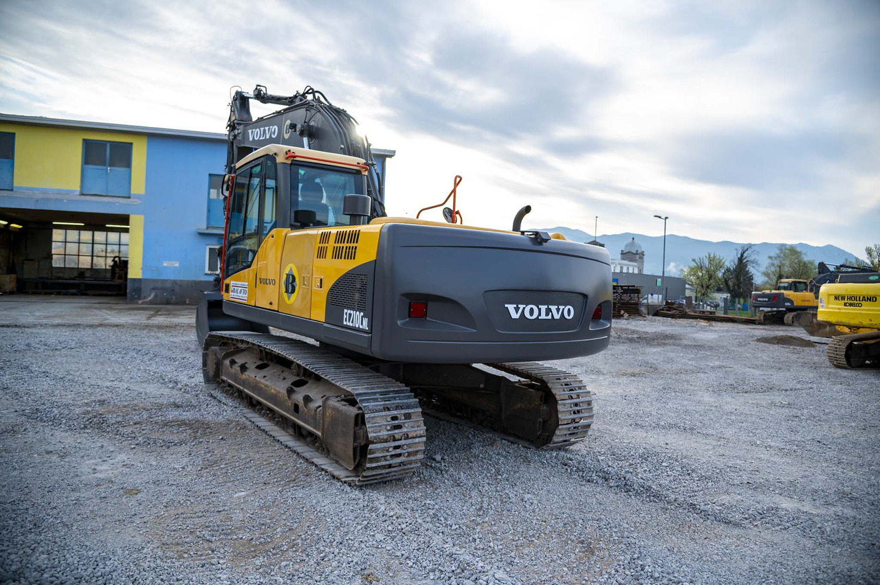 Volvo EC210CNL - Гусеничный экскаватор: фото 5 Volvo EC210CNL - Гусеничный экскаватор: фото 5