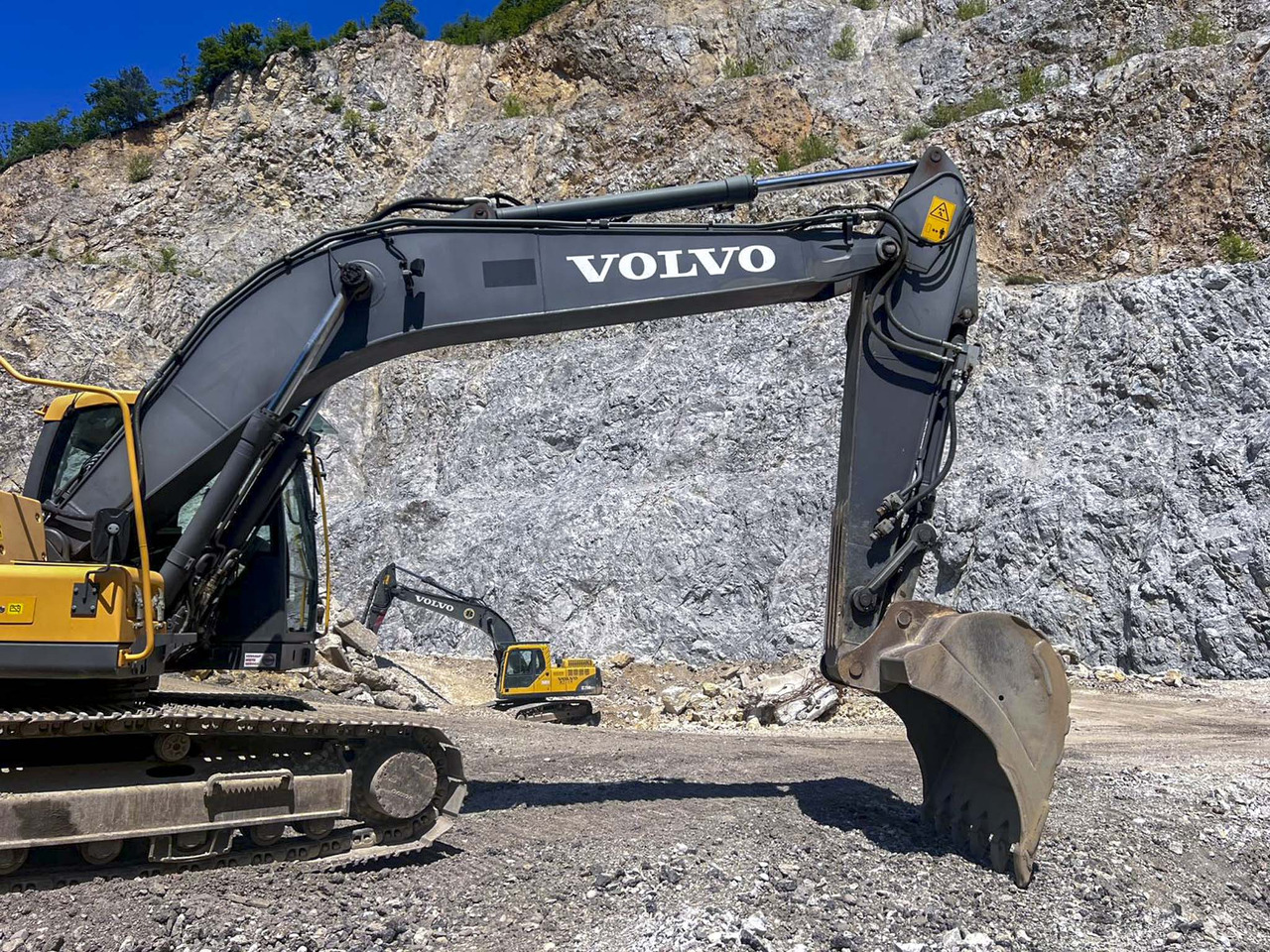 Volvo EC220D - Гусеничный экскаватор: фото 4 Volvo EC220D - Гусеничный экскаватор: фото 4
