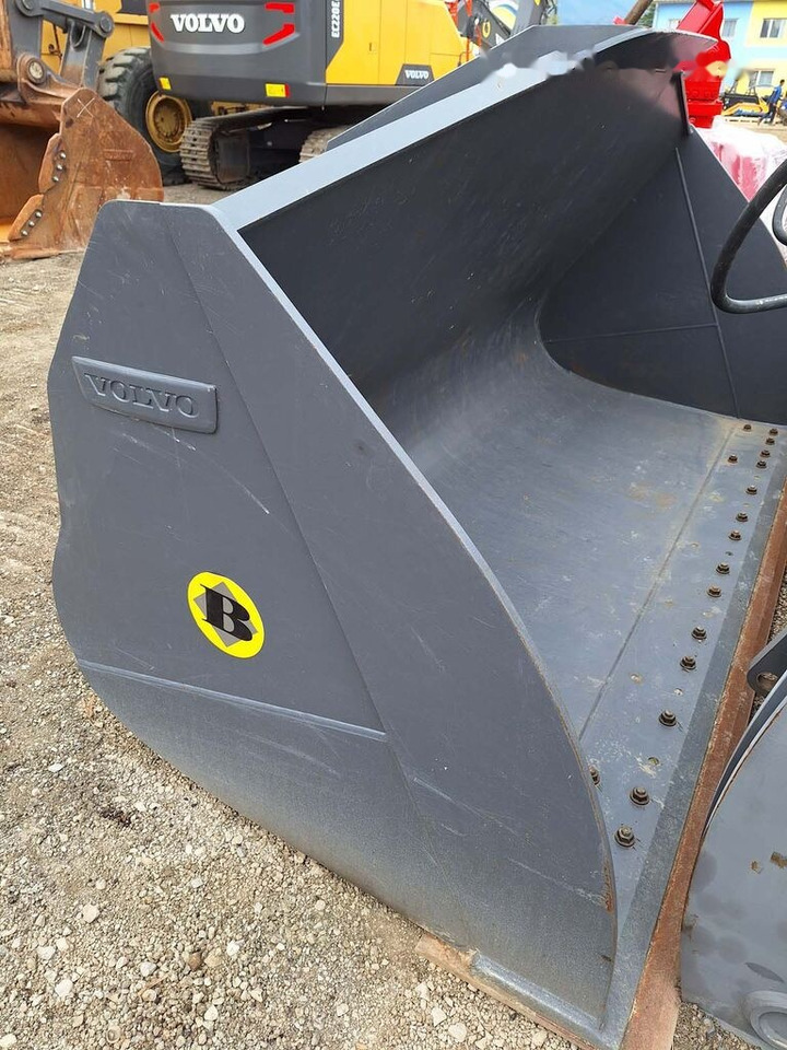Ковш для погрузчика Volvo Loader bucket 3000 mm BOE: фото 1