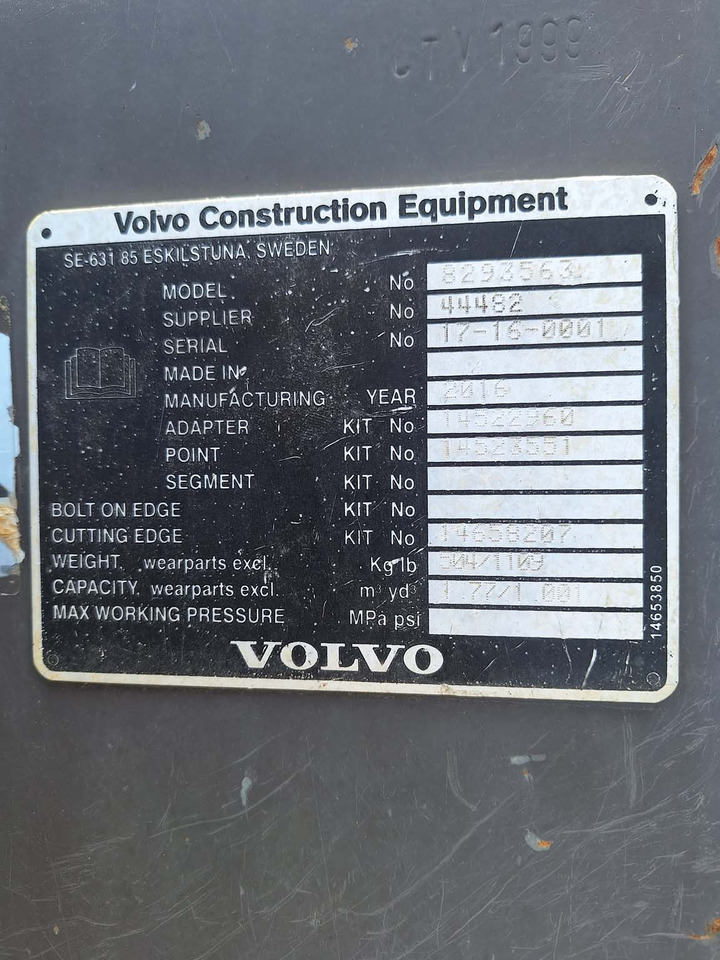 Volvo digging bucket 1100 mm - Ковш для экскаватора: фото 4 Volvo digging bucket 1100 mm - Ковш для экскаватора: фото 4
