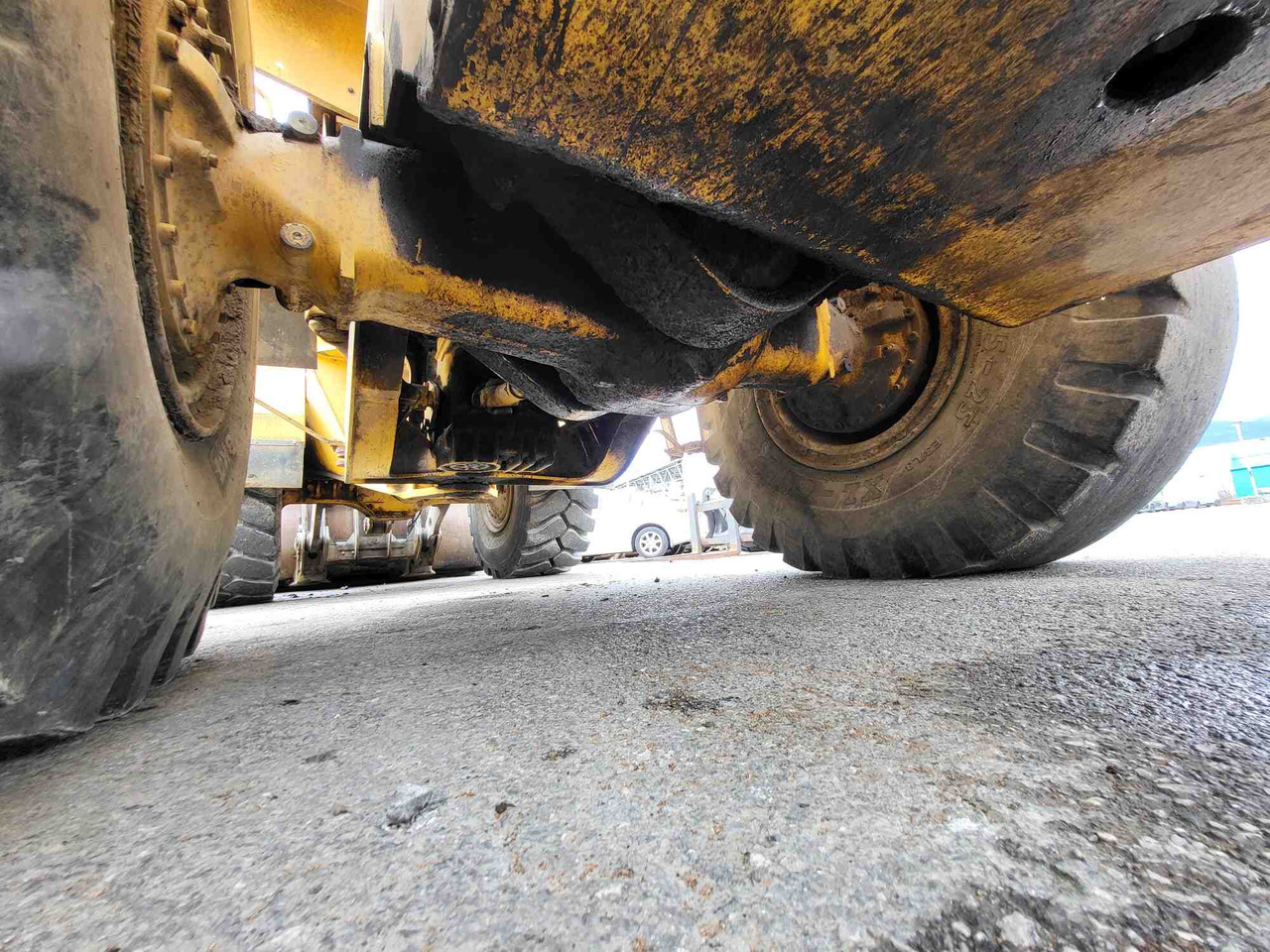 Volvo rear axle - Задняя ось для Погрузчиков: фото 1 Volvo rear axle - Задняя ось для Погрузчиков: фото 1