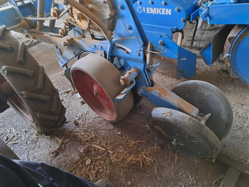 Monosem Pneumatisches Maissägerät 4-Reihig - Сеялка точного высева: фото 2 Monosem Pneumatisches Maissägerät 4-Reihig - Сеялка точного высева: фото 2