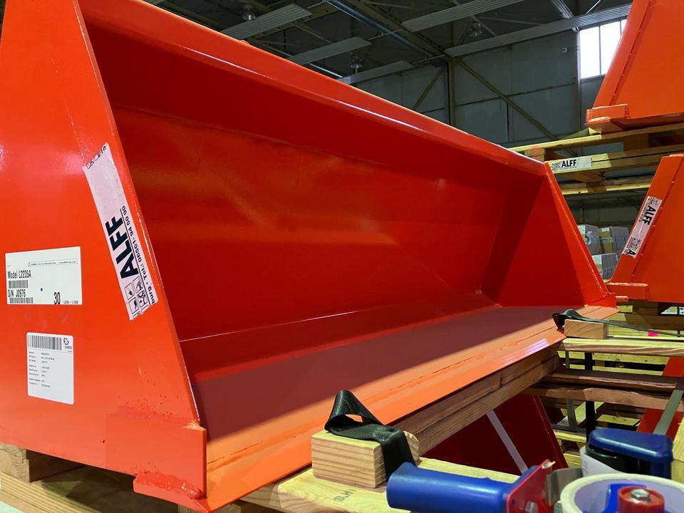 Schaufel Skid Steer 1,80m für Bobcat, Kubota, Solis, Branson - Ковш для погрузчика: фото 1 Schaufel Skid Steer 1,80m für Bobcat, Kubota, Solis, Branson - Ковш для погрузчика: фото 1