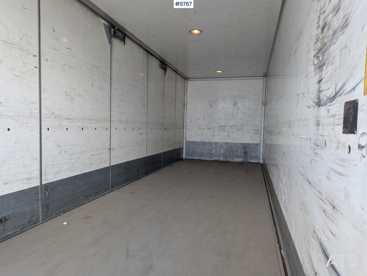 Box Truck Scania P320 4X2 with tail lift - Грузовик с закрытым кузовом: фото 5 Box Truck Scania P320 4X2 with tail lift - Грузовик с закрытым кузовом: фото 5