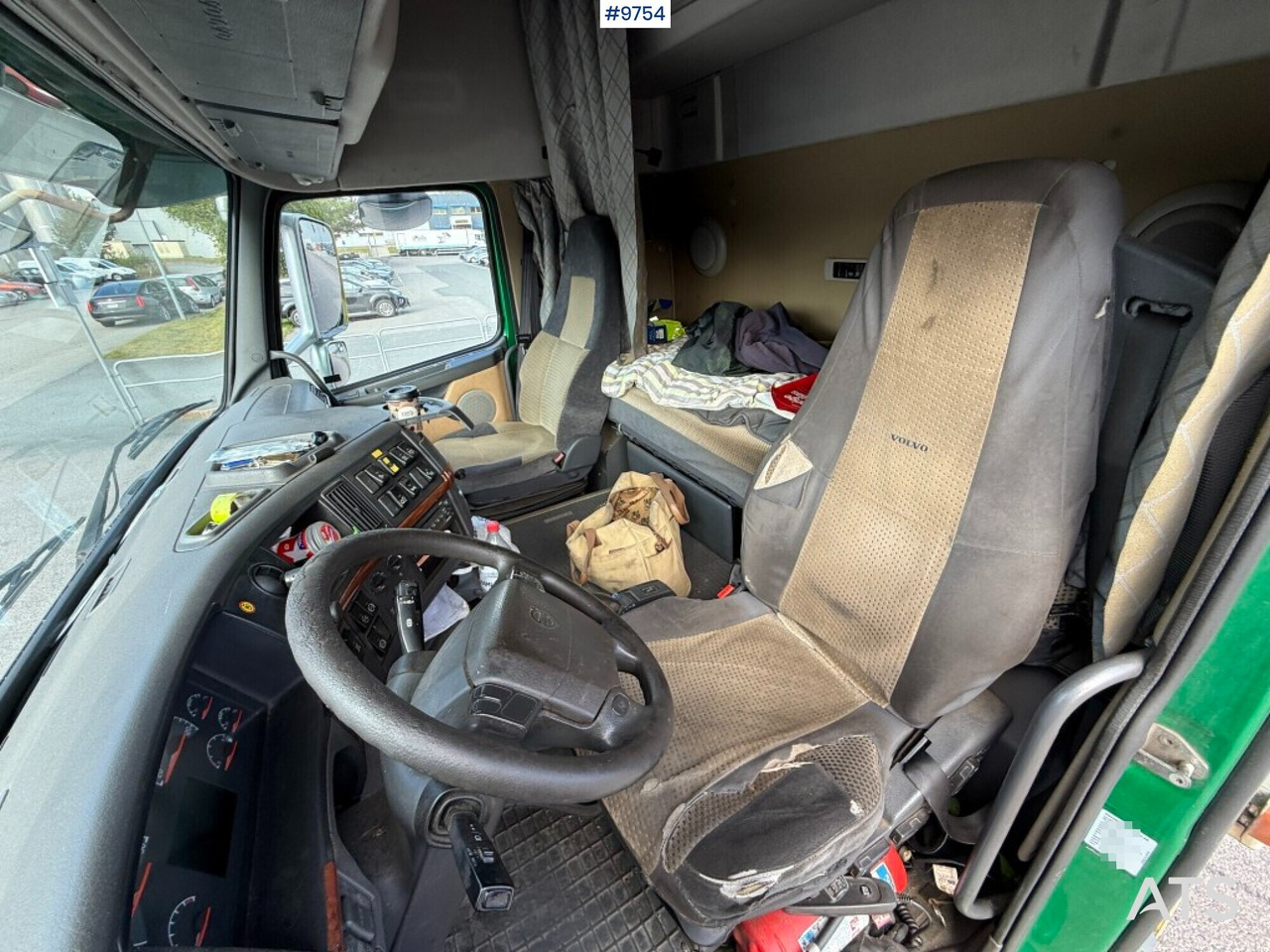 Box Truck Volvo FH 480 with 4-axle Ekeri trailer (VIDEO) - Грузовик с закрытым кузовом: фото 5 Box Truck Volvo FH 480 with 4-axle Ekeri trailer (VIDEO) - Грузовик с закрытым кузовом: фото 5