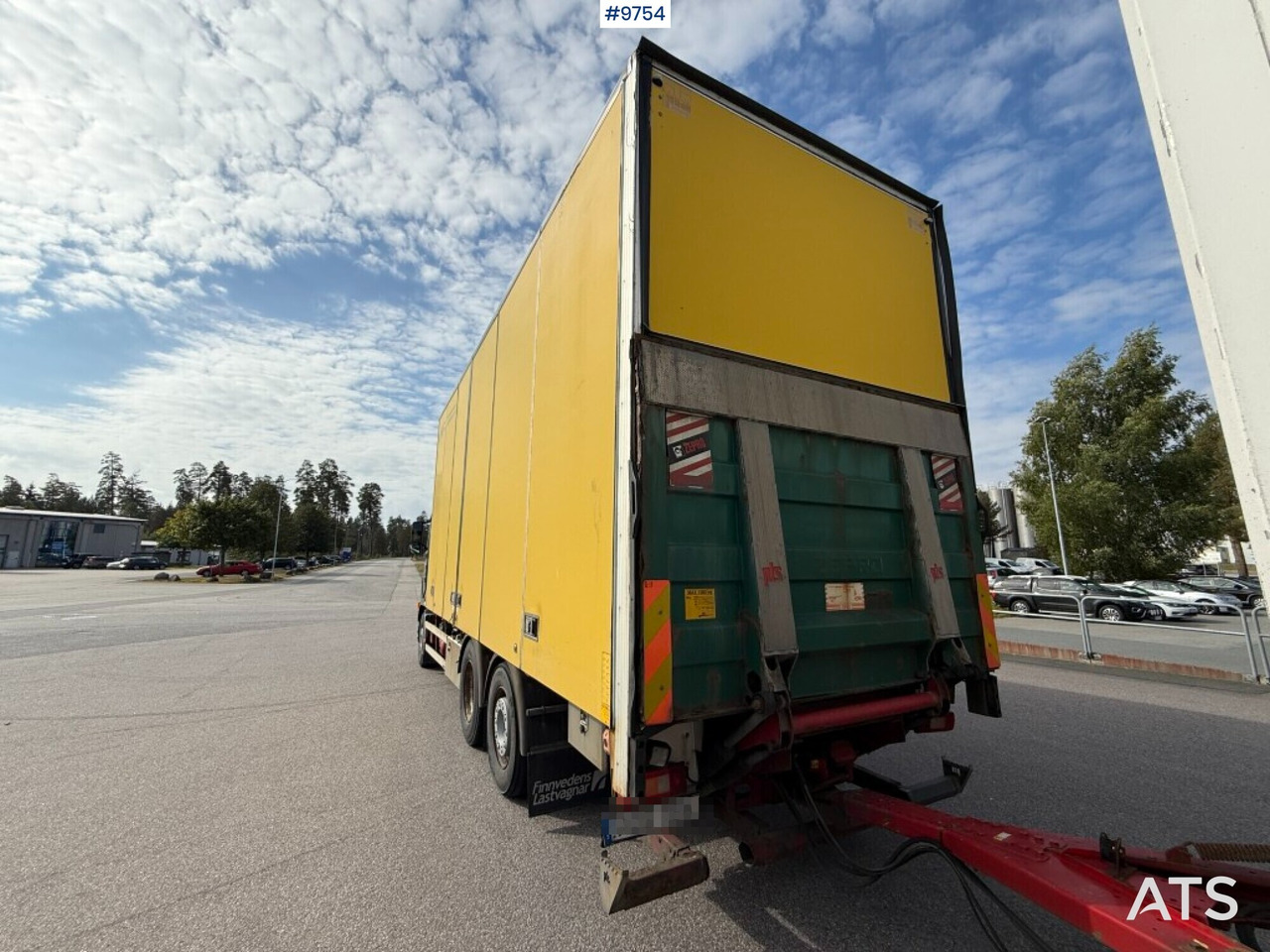 Box Truck Volvo FH 480 with 4-axle Ekeri trailer (VIDEO) - Грузовик с закрытым кузовом: фото 3 Box Truck Volvo FH 480 with 4-axle Ekeri trailer (VIDEO) - Грузовик с закрытым кузовом: фото 3