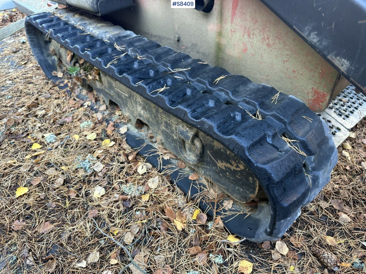 Ditch witch SK650 - Гусеничный мини-погрузчик: фото 3 Ditch witch SK650 - Гусеничный мини-погрузчик: фото 3