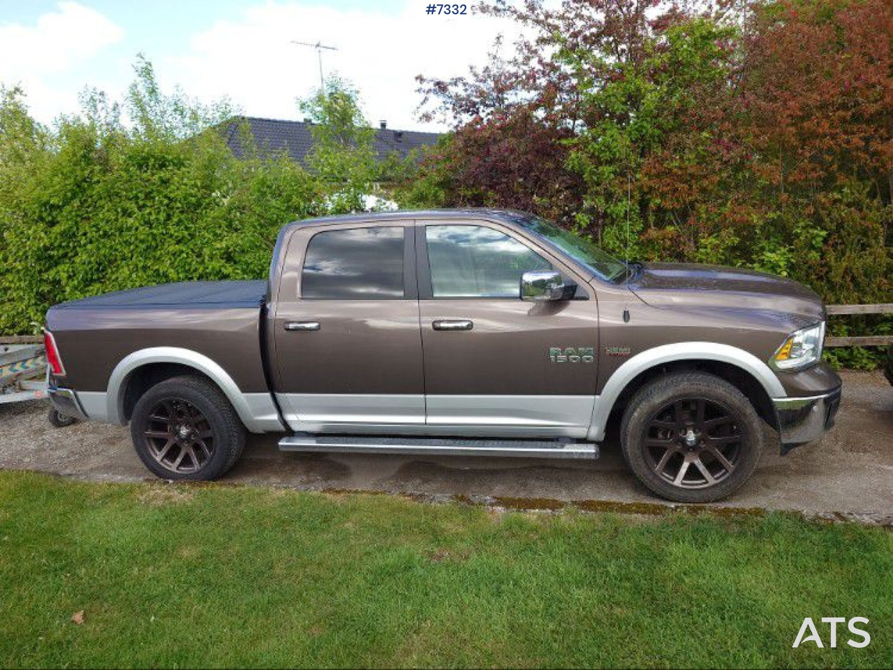 Dodge Ram 1500 Laramie, gasoline, serviced. - Пикап: фото 2 Dodge Ram 1500 Laramie, gasoline, serviced. - Пикап: фото 2