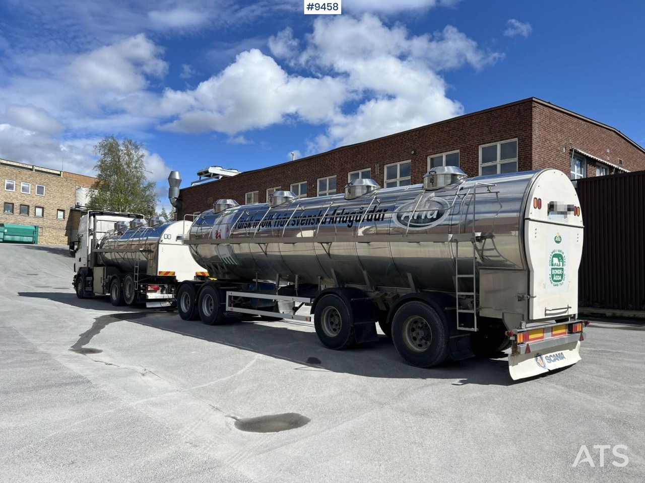 Scania R500 with Wedholms wagon, milk tanks / tanker carriage - Другая техника: фото 2 Scania R500 with Wedholms wagon, milk tanks / tanker carriage - Другая техника: фото 2