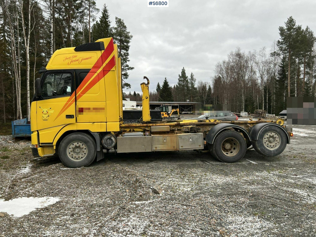 Hook Truck Volvo FH 16 6X2 - Крюковой мультилифт: фото 4 Hook Truck Volvo FH 16 6X2 - Крюковой мультилифт: фото 4