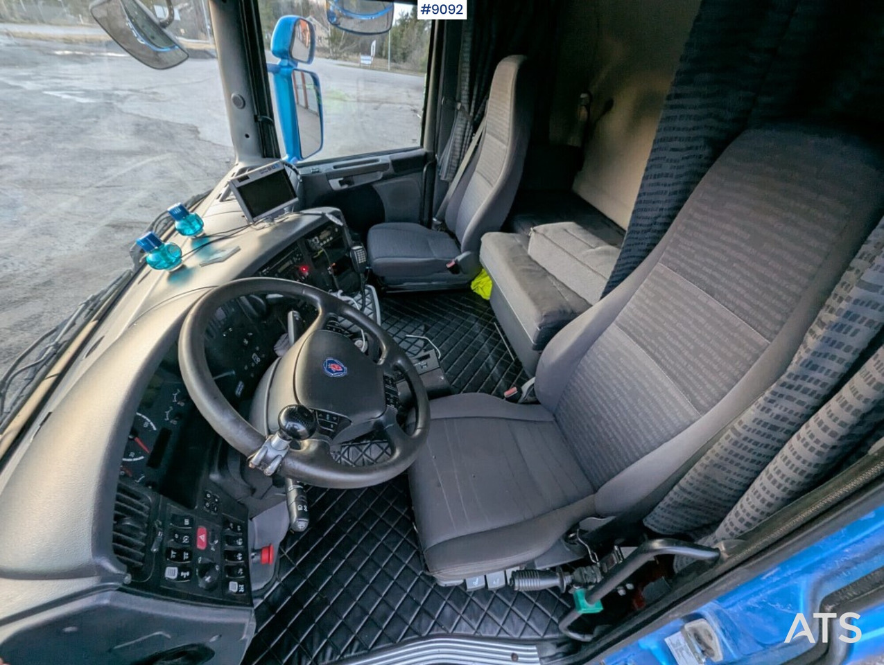 Фото интерьера 1: Крюковой мультилифт Hooklift truck Scania R470 6x2 (SEE VIDEO)