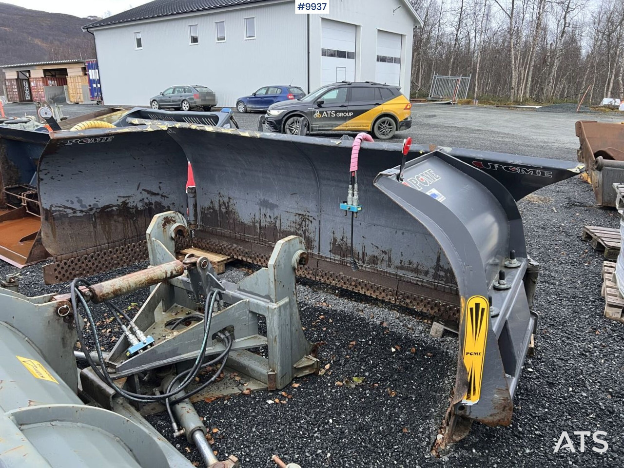 Plow Pome JETI/ Volvo, Large BM - Отвал для снега: фото 1 Plow Pome JETI/ Volvo, Large BM - Отвал для снега: фото 1