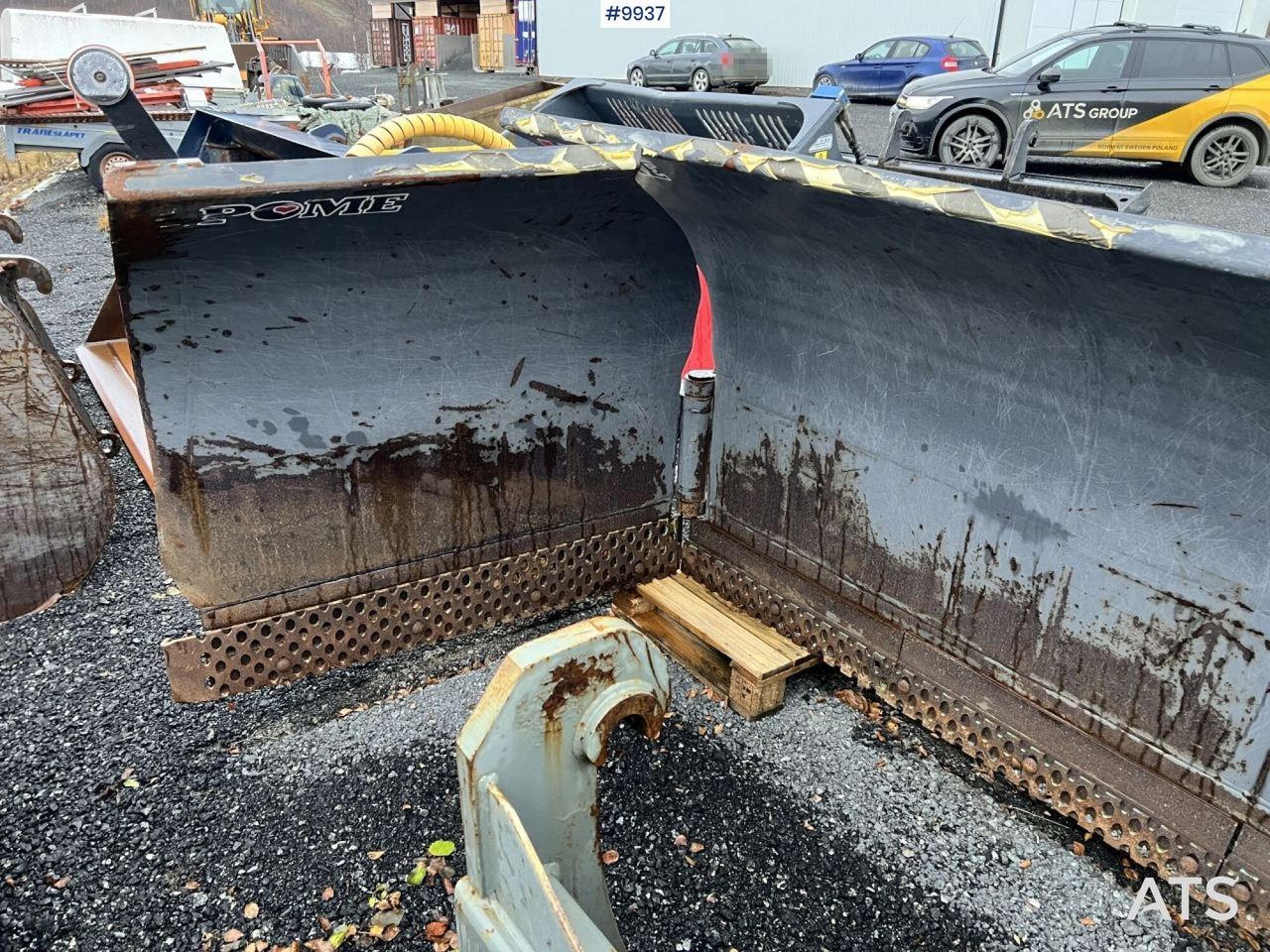 Plow Pome JETI/ Volvo, Large BM - Отвал для снега: фото 2 Plow Pome JETI/ Volvo, Large BM - Отвал для снега: фото 2