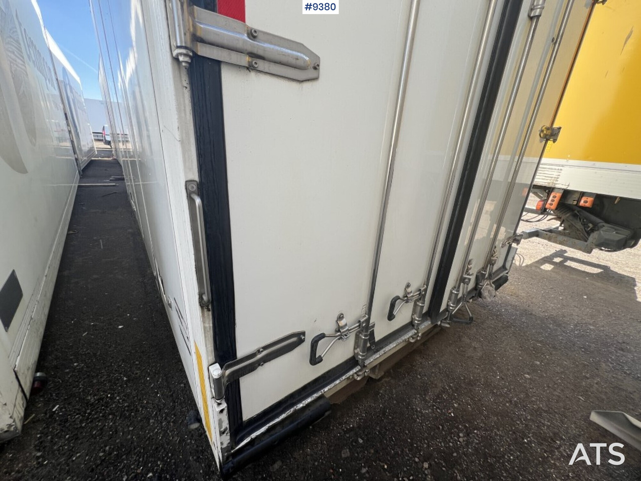 Refrigerated trailer cabinet Ekeri - Кузов-рефрижератор: фото 5 Refrigerated trailer cabinet Ekeri - Кузов-рефрижератор: фото 5