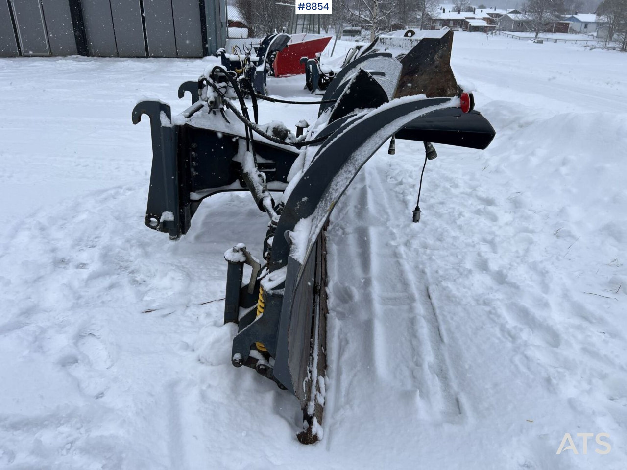 UFO Folding Plow Relax Large BM - Отвал для снега: фото 5 UFO Folding Plow Relax Large BM - Отвал для снега: фото 5