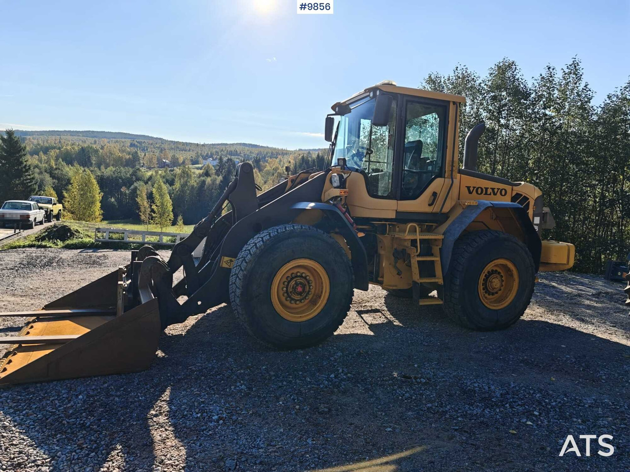Volvo L70F Wheel Loader - Колёсный погрузчик: фото 1 Volvo L70F Wheel Loader - Колёсный погрузчик: фото 1