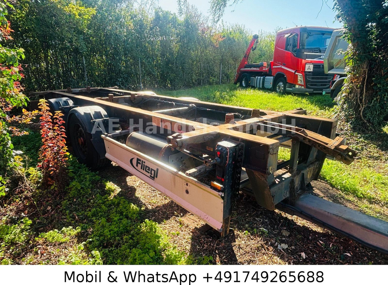 Fliegl TWP 180 Tandem Tiefgekoppelt *BWP/Scheibenbremse - Прицеп-контейнеровоз/ Сменный кузов: фото 1 Fliegl TWP 180 Tandem Tiefgekoppelt *BWP/Scheibenbremse - Прицеп-контейнеровоз/ Сменный кузов: фото 1