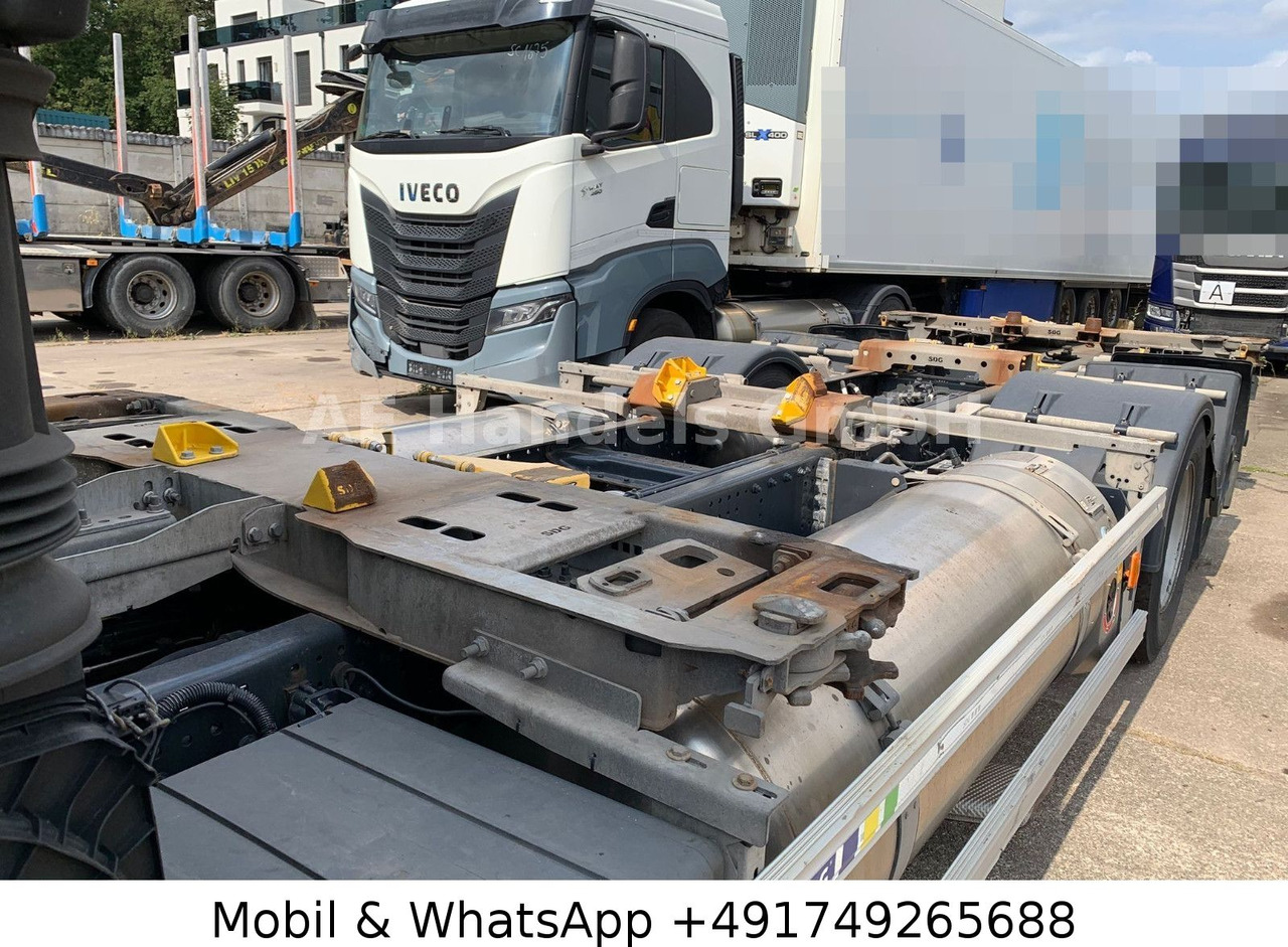 Iveco S-Way 460 LNG BDF 6x2 *Retarder/Lenk+Lift/AHK - Грузовик-шасси: фото 5 Iveco S-Way 460 LNG BDF 6x2 *Retarder/Lenk+Lift/AHK - Грузовик-шасси: фото 5