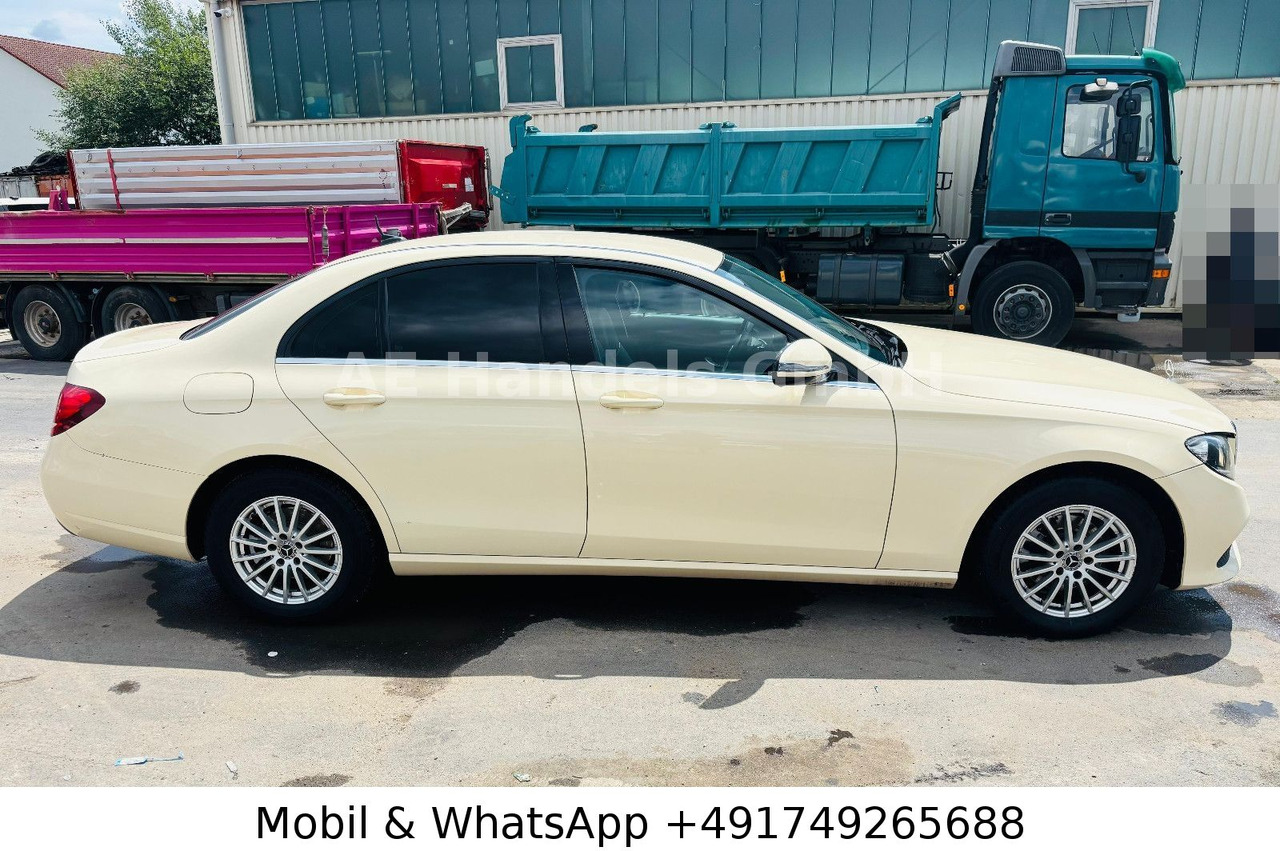 Mercedes-Benz E 220 d *Leder / Sitzheizung / Tempomat - Седан: фото 2 Mercedes-Benz E 220 d *Leder / Sitzheizung / Tempomat - Седан: фото 2