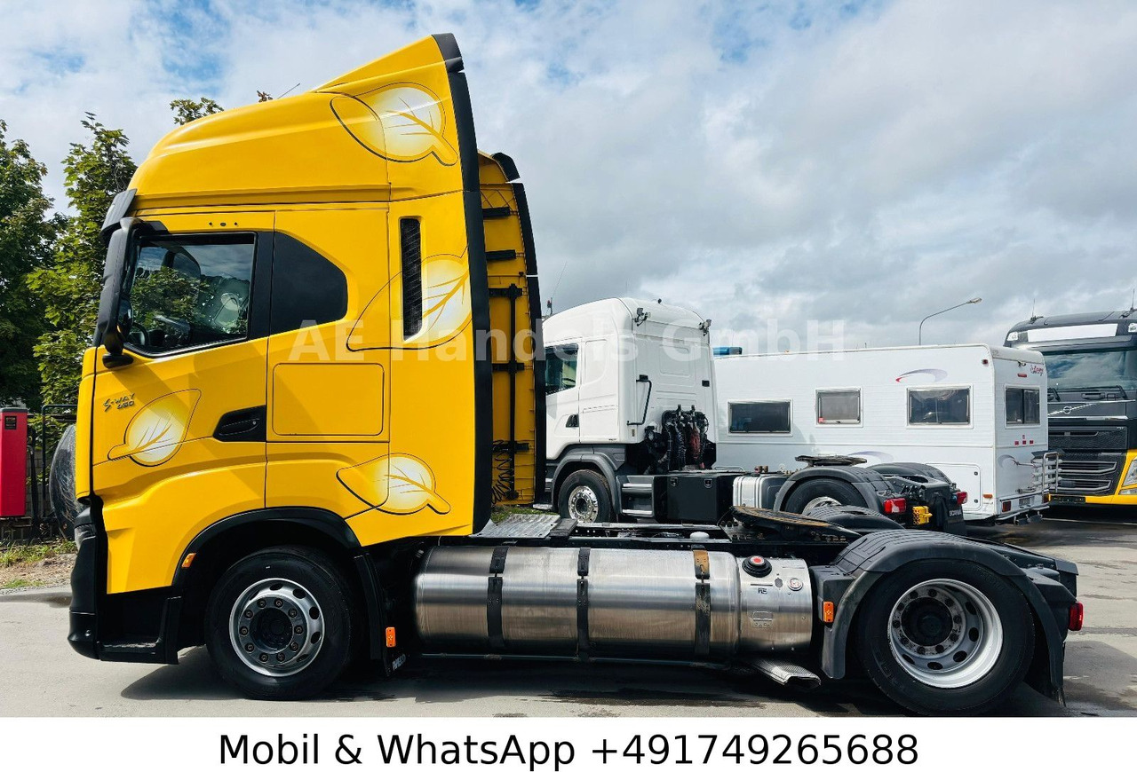 Iveco Stralis 460 S-Way LNG LL 4x2 *Retarder/ACC/LDW - Тягач: фото 2 Iveco Stralis 460 S-Way LNG LL 4x2 *Retarder/ACC/LDW - Тягач: фото 2