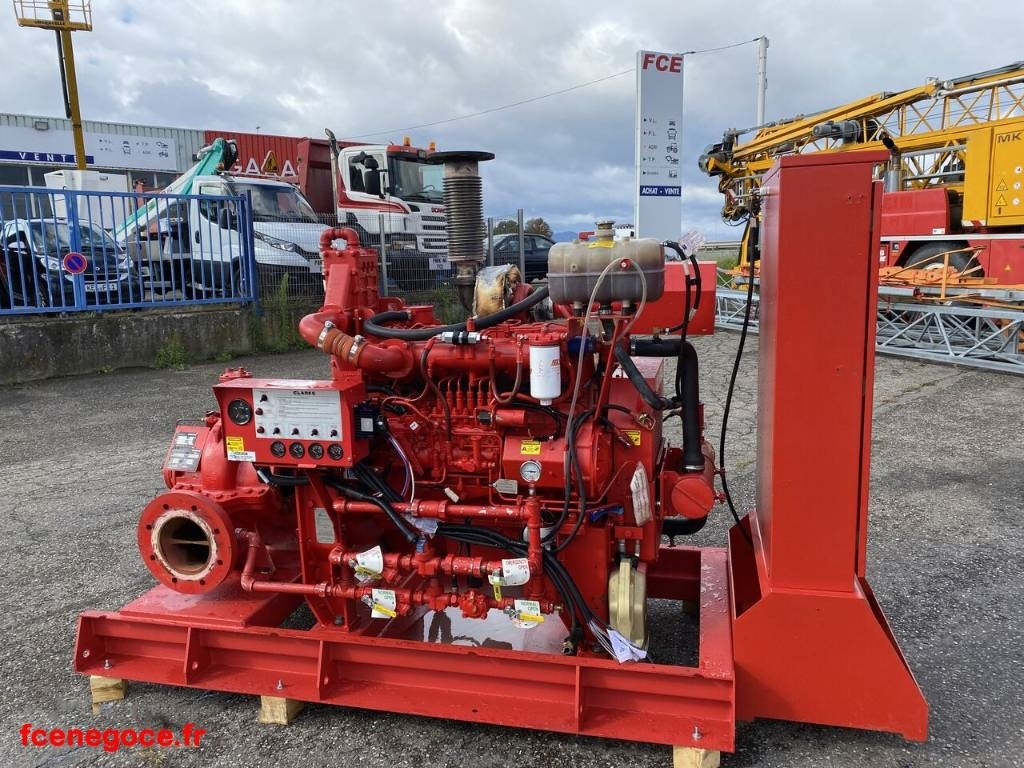 Clark DPL 60 - Техника для полива и орошения: фото 1 Clark DPL 60 - Техника для полива и орошения: фото 1