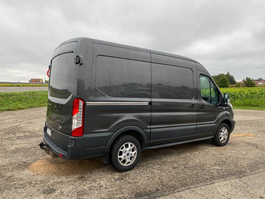 Ford TRANSIT L2H2 2.0 TDCI EcoBlue 130 A Réparer - Малотоннажный фургон: фото 4 Ford TRANSIT L2H2 2.0 TDCI EcoBlue 130 A Réparer - Малотоннажный фургон: фото 4