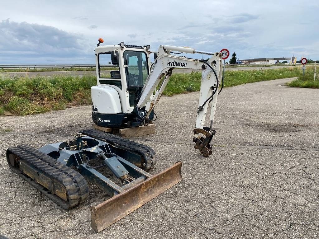 Hyundai ROBEX 25Z-9AK Certificat CE endommagée - Мини-экскаватор: фото 3 Hyundai ROBEX 25Z-9AK Certificat CE endommagée - Мини-экскаватор: фото 3