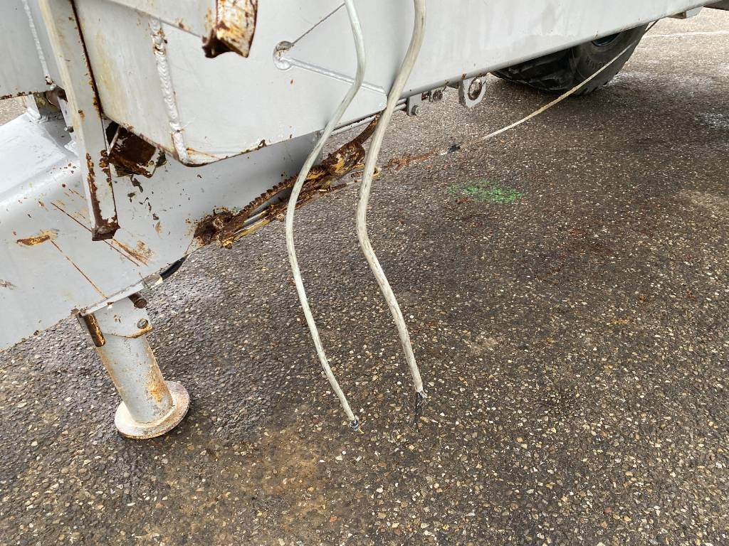 Разбрасыватель удобрений MDM RE 813 Origine Française endommagé: фото 21