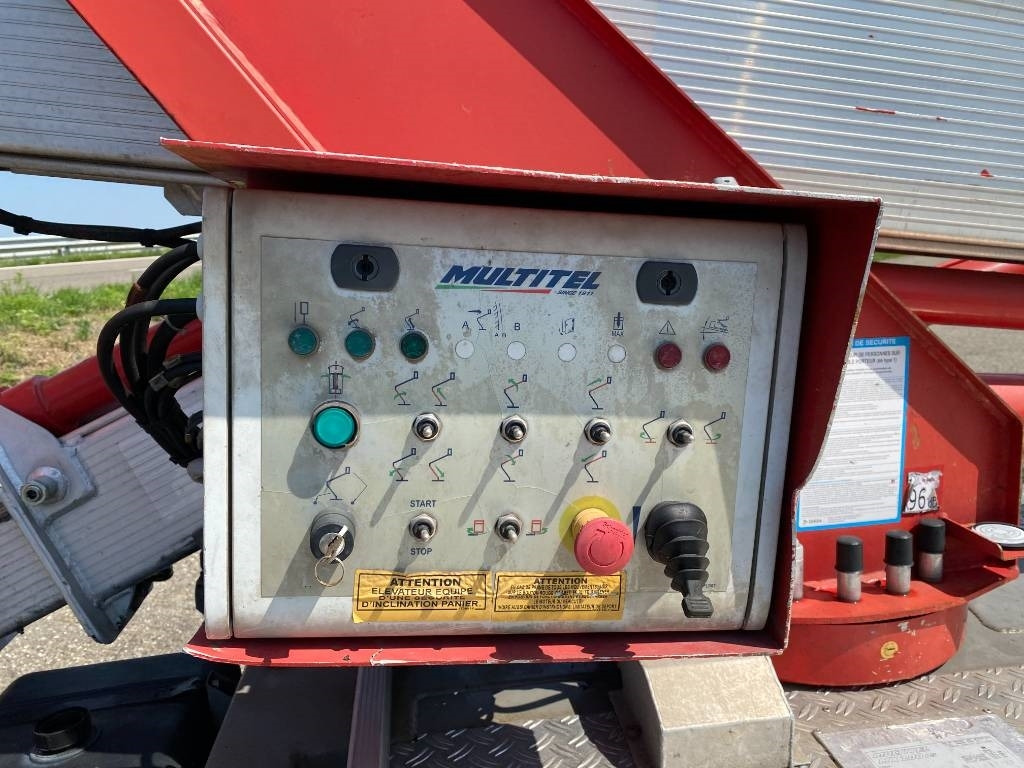 Грузовик с подъемником Multitel Nacelle Multitel MX 200 A réviser: фото 25 Грузовик с подъемником Multitel Nacelle Multitel MX 200 A réviser: фото 25