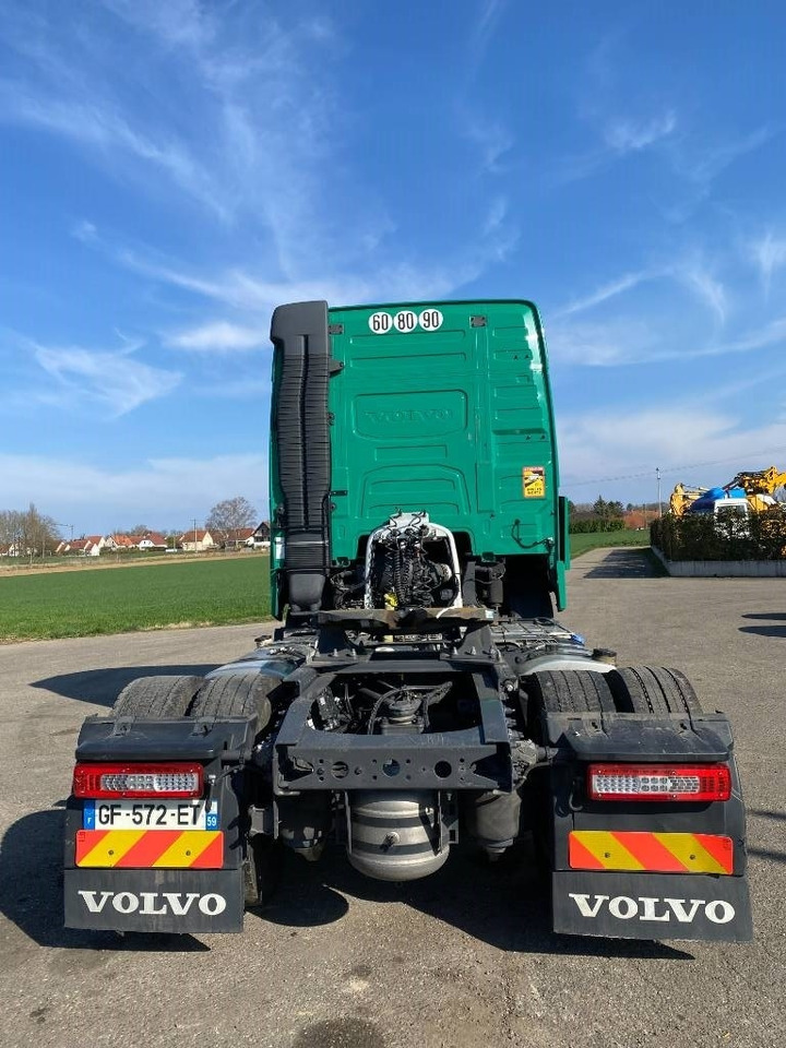 Volvo FH 500 I-save GLOBETROTTER 1er Main endommagé - Тягач: фото 5 Volvo FH 500 I-save GLOBETROTTER 1er Main endommagé - Тягач: фото 5