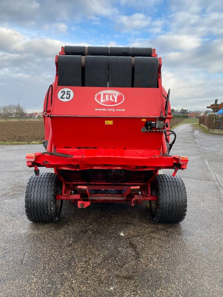 Welger RP445/Type 17 endommagée - Пресс-подборщик рулонный: фото 5 Welger RP445/Type 17 endommagée - Пресс-подборщик рулонный: фото 5