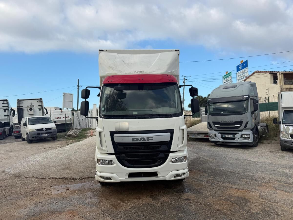 DAF LF - Тентованный грузовик: фото 2 DAF LF - Тентованный грузовик: фото 2